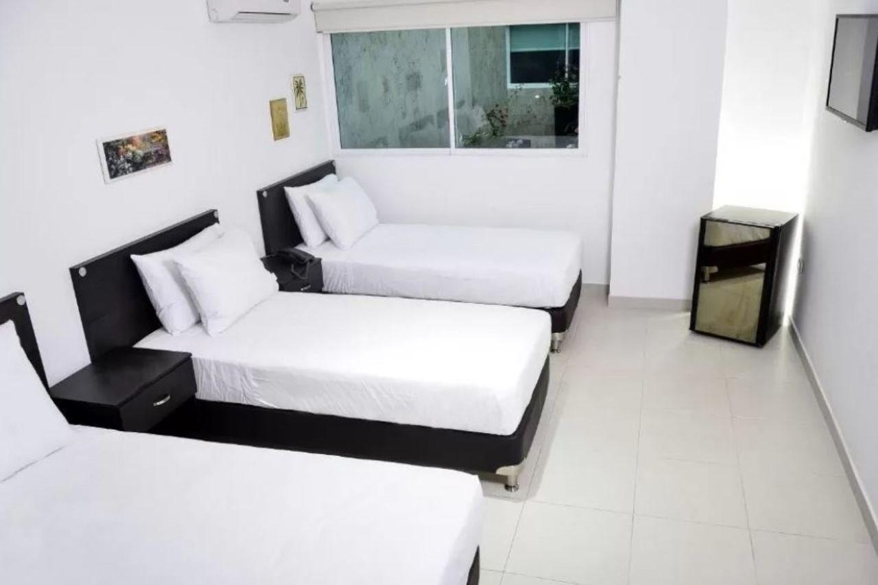 Hotel Aquarella Del Mar Santa Marta  Buitenkant foto