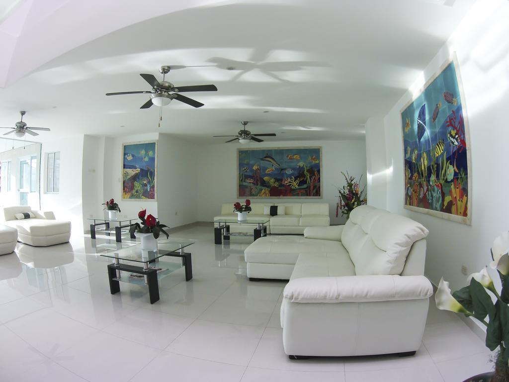 Hotel Aquarella Del Mar Santa Marta  Buitenkant foto